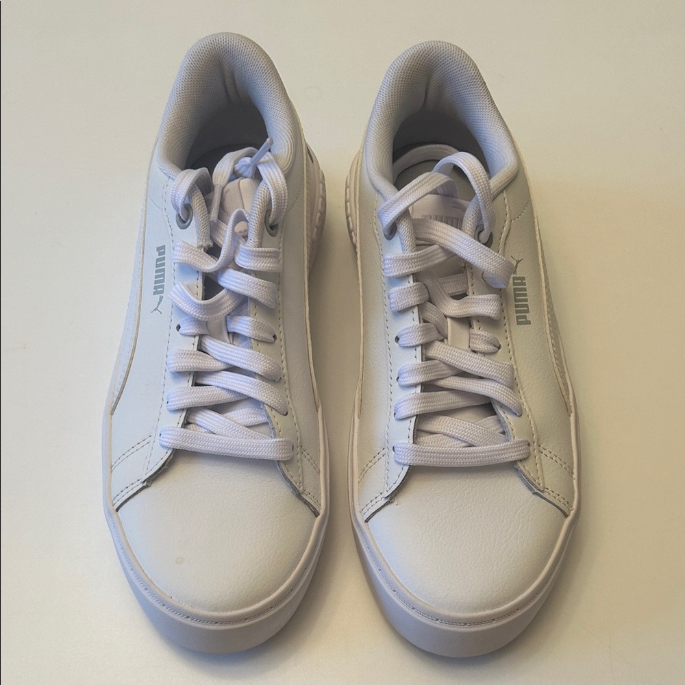 Puma Smash Platform V2 SoftFoam White Sneakers Size 7.5
